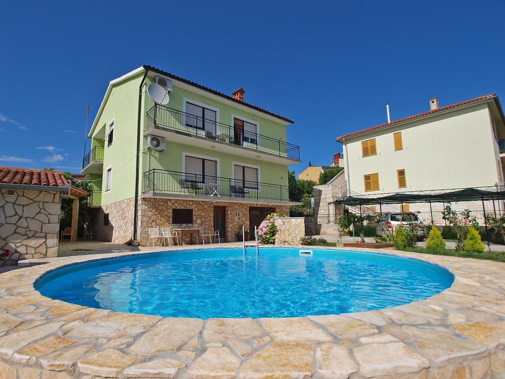 Apartments Ivanka 1056 Pola Esterno foto